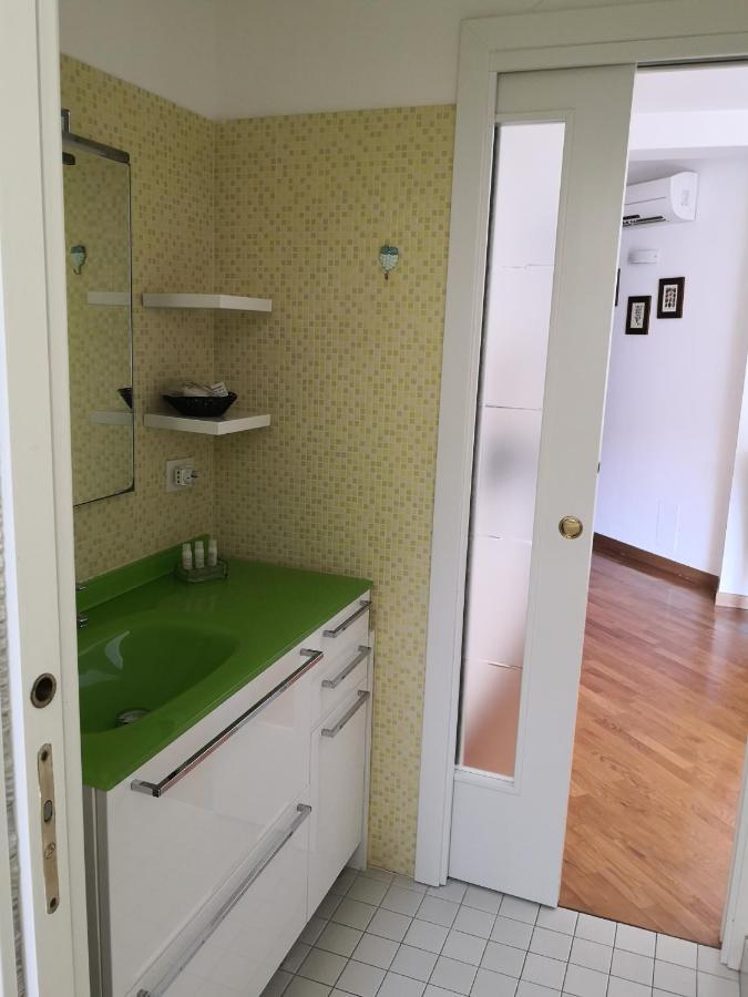 Grazioso Appartamento In Centro A Нумана Экстерьер фото